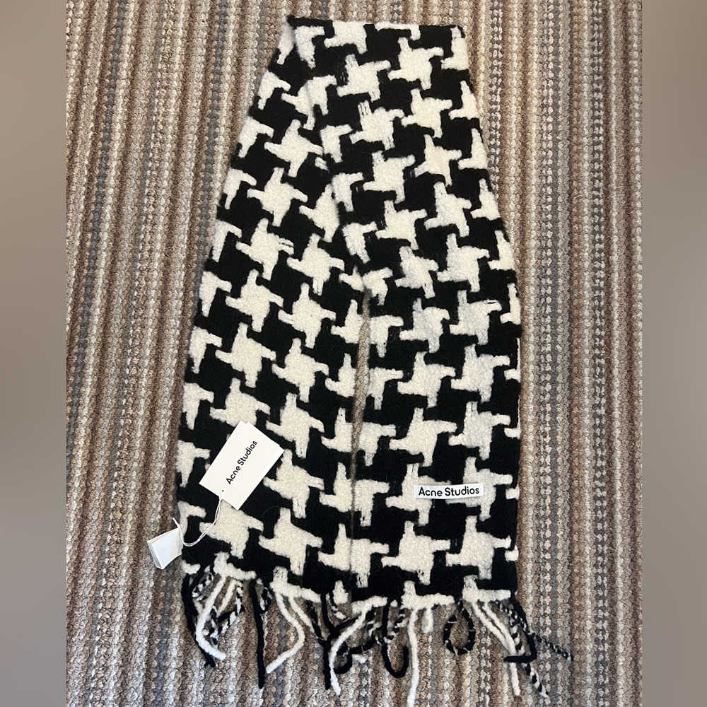 Acne studios scarf